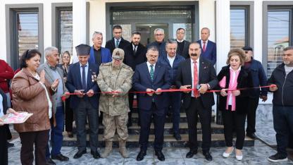 Vali Turan, Yaycı Köyü Muhtarlık Binası’nı açtı