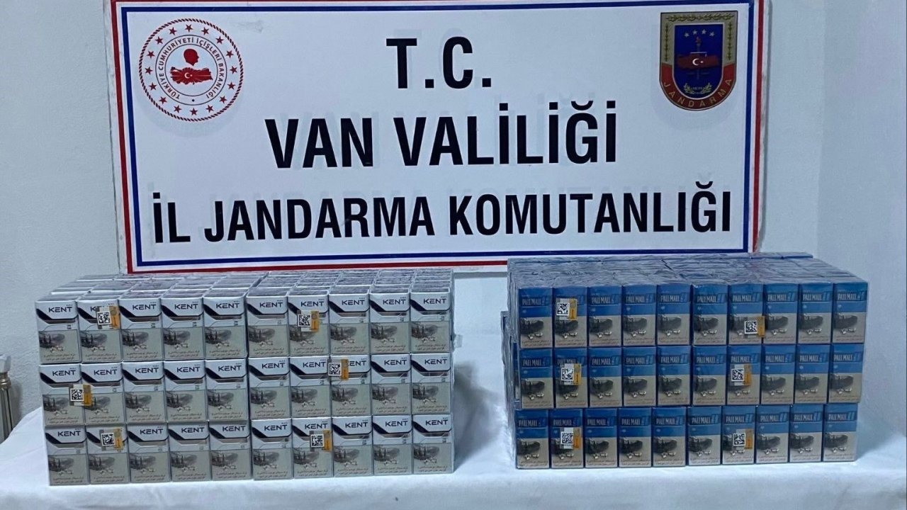Van’da Jandarmadan Kaçakçılık Operasyonu: Kaçak Sigara ve Malzeme Ele Geçirildi