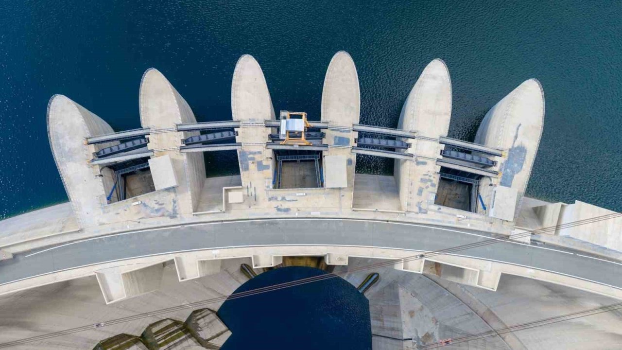 Yusufeli Barajı’ndan 3 Yılda 3,7 Milyar kWh Enerji Üretimi