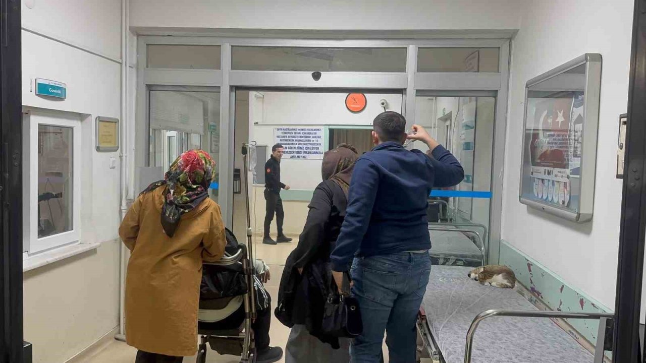 Zonguldak Alaplı&#039;da Düğün Yemeği Zehirlenmesi: 8 Kişi Hastaneye Kaldırıldı