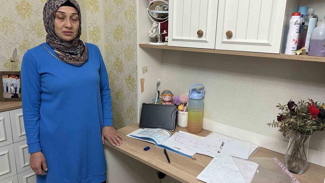 18 yaşındaki kızdan geriye son çalıştığı notları kaldı