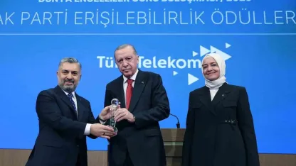Türk Telekom’a Cumhurbaşkanı Erdoğan’dan ‘Dijital Erişilebilirlik’ Ödülü