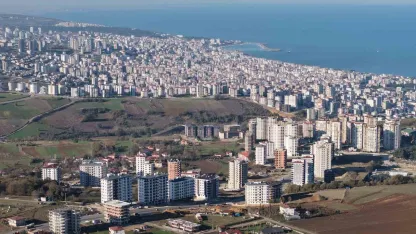 Atakum dikey mimariye yenik düştü: Hızlı yapılaşma riskleri artırdı