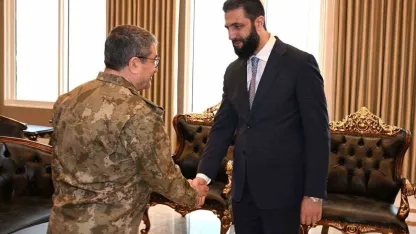 Genelkurmay Başkanı Orgeneral Bayraktaroğlu, Şam’da Suriye Devlet Başkanı Eş-Şara İle Görüştü