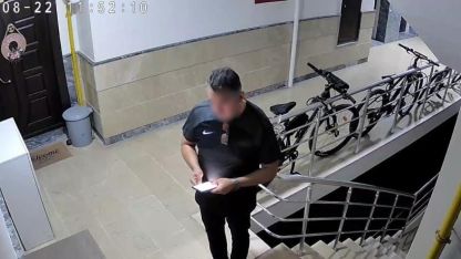 Katil zanlısı Kıbrıs’ta eşini tehdit ettiği için 4 ay, kayınvalidesini dövdüğü için 2 ay cezaevinde kalmış