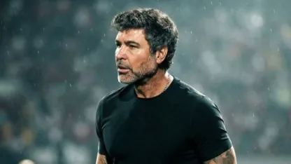 Vanspor FK, Teknik Direktör Hakan Kutlu ile Yollarını Ayırdı