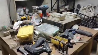 Mardin’de yasa dışı silah imalathanesine baskında çok sayıda silah ele geçirildi