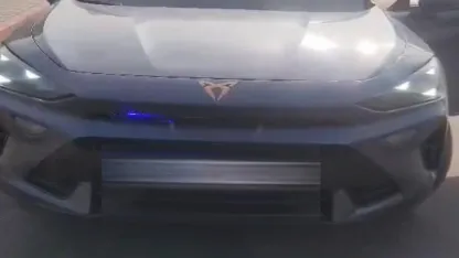 Çakarlı aracın sürücüsüne 276 bin TL ceza kesildi, trafikten men edildi