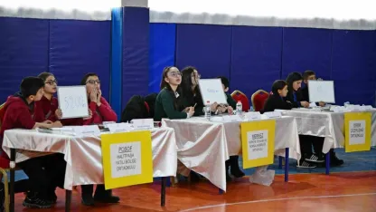 Ardahan Ortaokullar Arası Bilgi Yarışmasında TOBB Ortaokulu Birinci