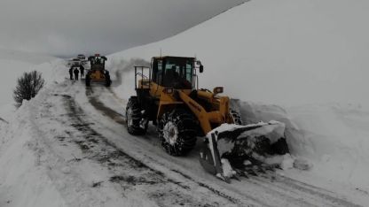 Erzincan'da Tipiye Geçit Yok: Kapalı Kalan 12 Köy Yolu Açıldı