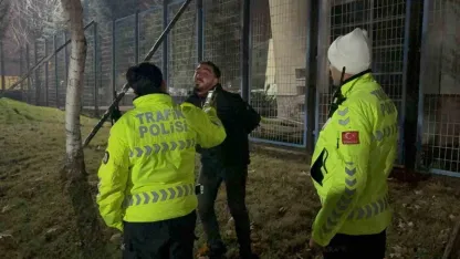 Kayseri’de polisin ‘dur’ ihtarına uymayarak, kaçan alkollü sürücü alkometreyi üflemek için direndi