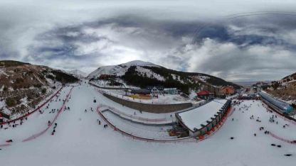 Palandöken’de Kış Güneşi: Kayak Sezonu Heyecanla Başladı