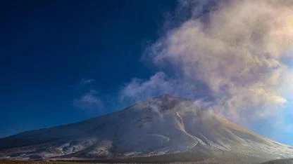 Ağrı Dağı kar ve sis altında kartpostallık manzaralar sundu