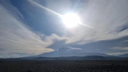 Ağrı Dağı ve Aras Sıradağları Mercek Bulutlarıyla Büyüledi