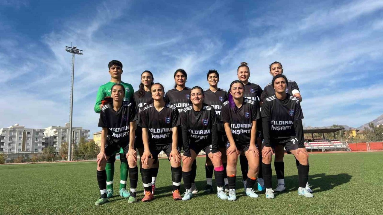 Ağrı’nın Altın Kızları Silopi’den Galibiyetle Döndü