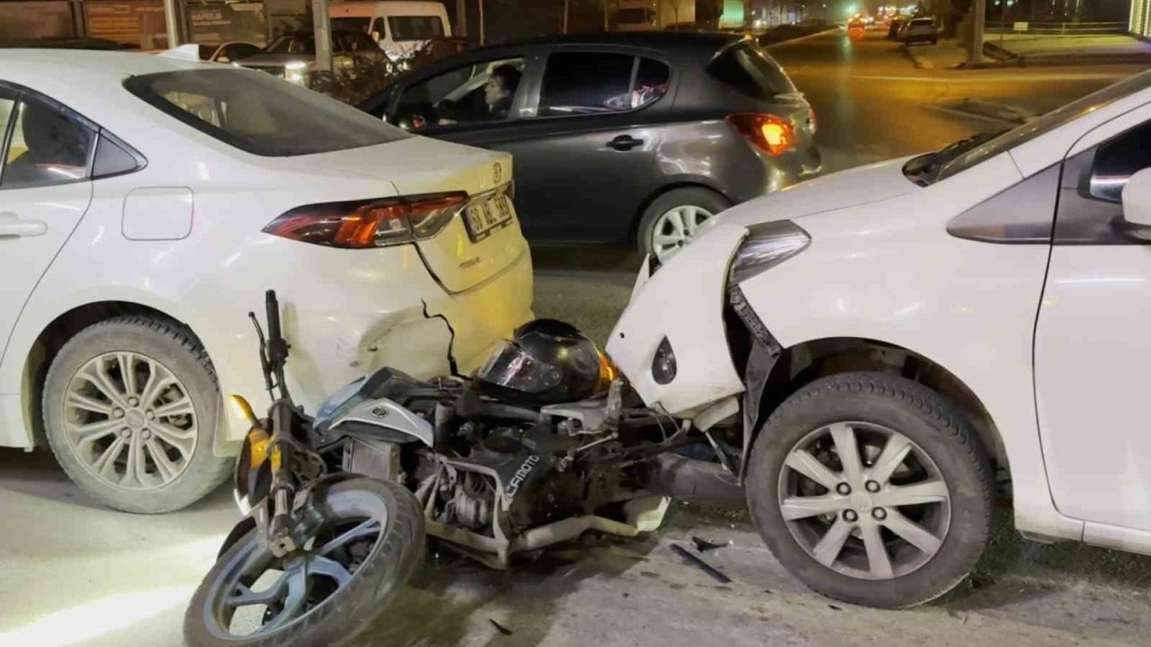 Aksaray’da 4 araçlı zincirleme kaza: 1 yaralı