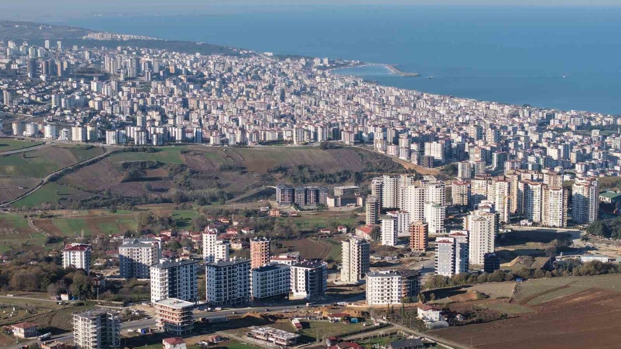 Atakum dikey mimariye yenik düştü: Hızlı yapılaşma riskleri artırdı