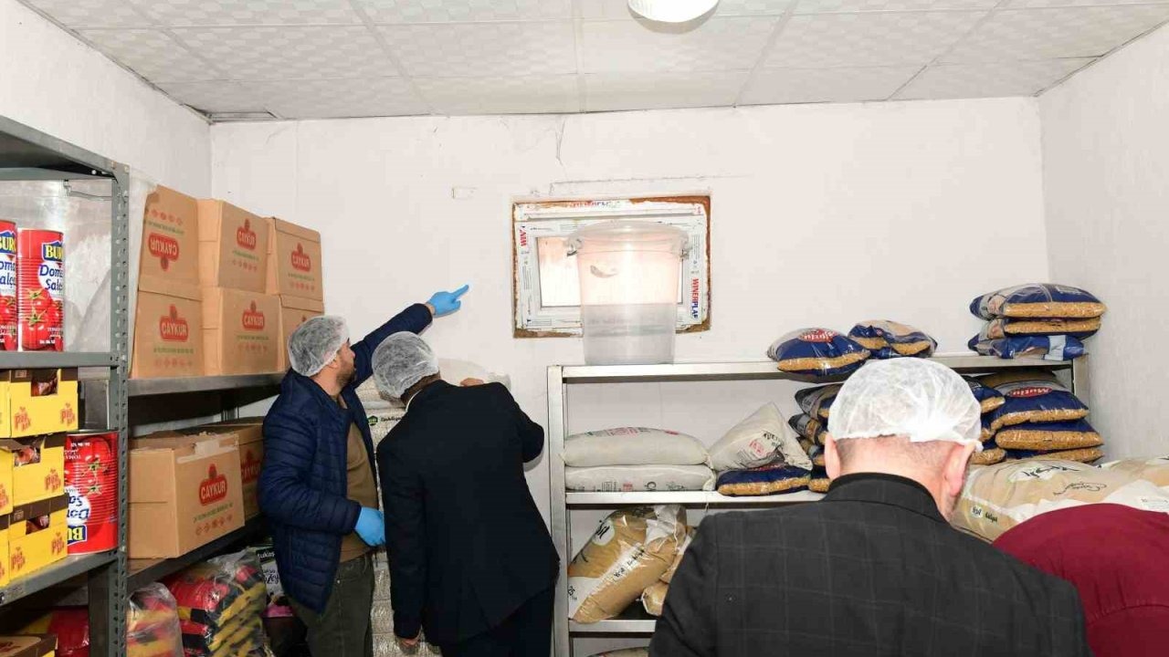 Çatak’ta Okul ve Kurum Yemekhanelerine Sıkı Hijyen Denetimi