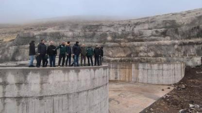 DSİ Bölge Müdürü, Ünlendi ve Tuzluca Barajı İnşaatlarında İncelemelerde Bulundu