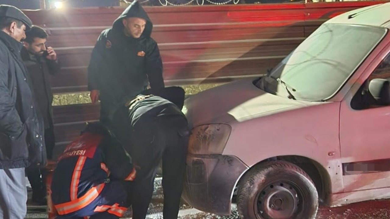 Edremit’te Korkutan Araç Yangını: Hastane Bahçesinde Hareketli Dakikalar