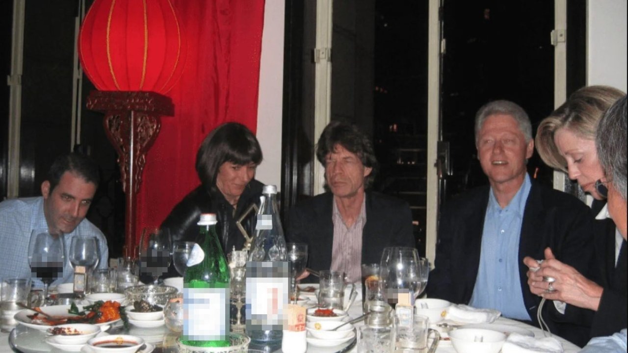 Epstein Dosyasında Ünlü İsimler: ABD Adalet Bakanlığı Binlerce Belgeyi Erişime Açtı