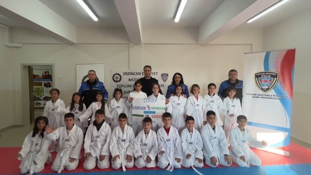 Erzincan’da &quot;Hep Birlikte Aileyiz&quot; Projesi kapsamında öğrencilere tekvando kıyafeti desteği