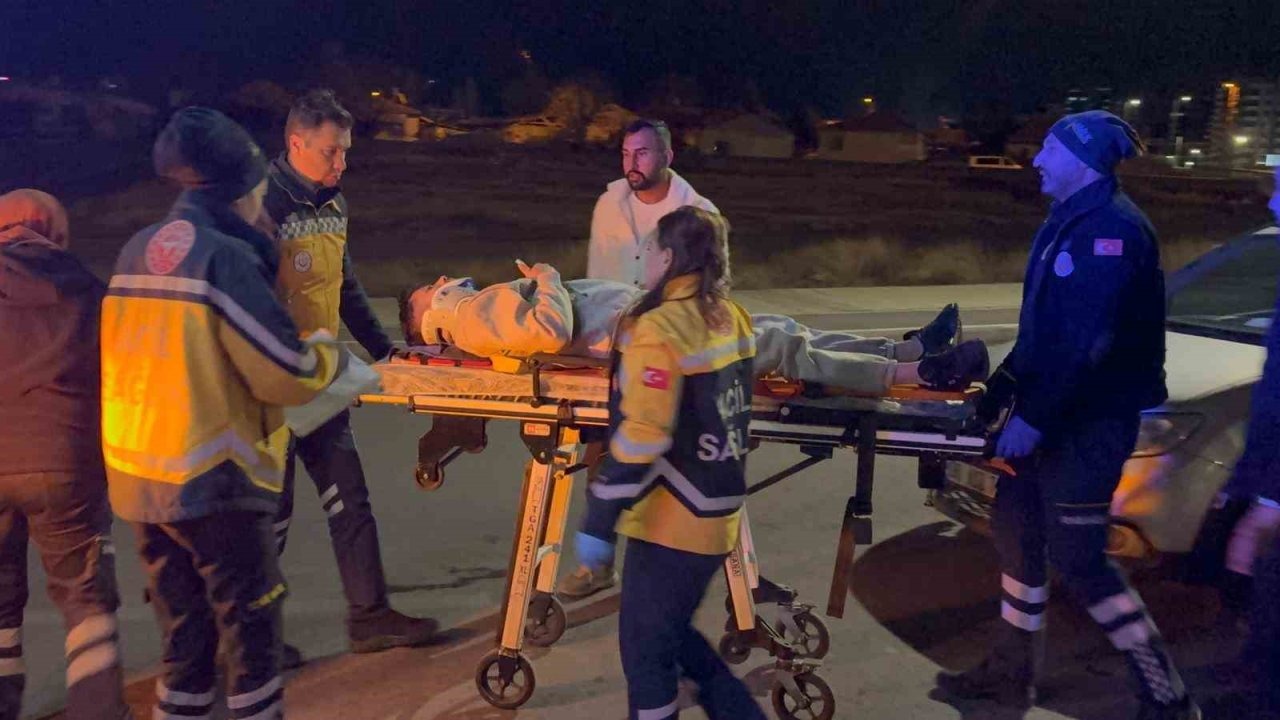 &quot;Gazeteci çekerse üflemem&quot; diyerek, ekiplere zorluk çıkardı