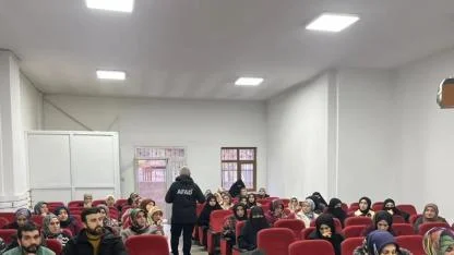 Iğdır AFAD'dan Fahri Kur'an Kursu Öğreticilerine Afet Eğitimi