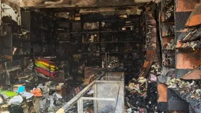 Iğdır Dörtyol’da Gece Yarısı Yangın Paniği! Kırtasiye Alevlere Teslim Oldu