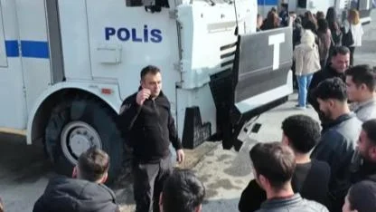 Iğdır Emniyeti, Üniversite Öğrencilerini Bilinçlendiriyor