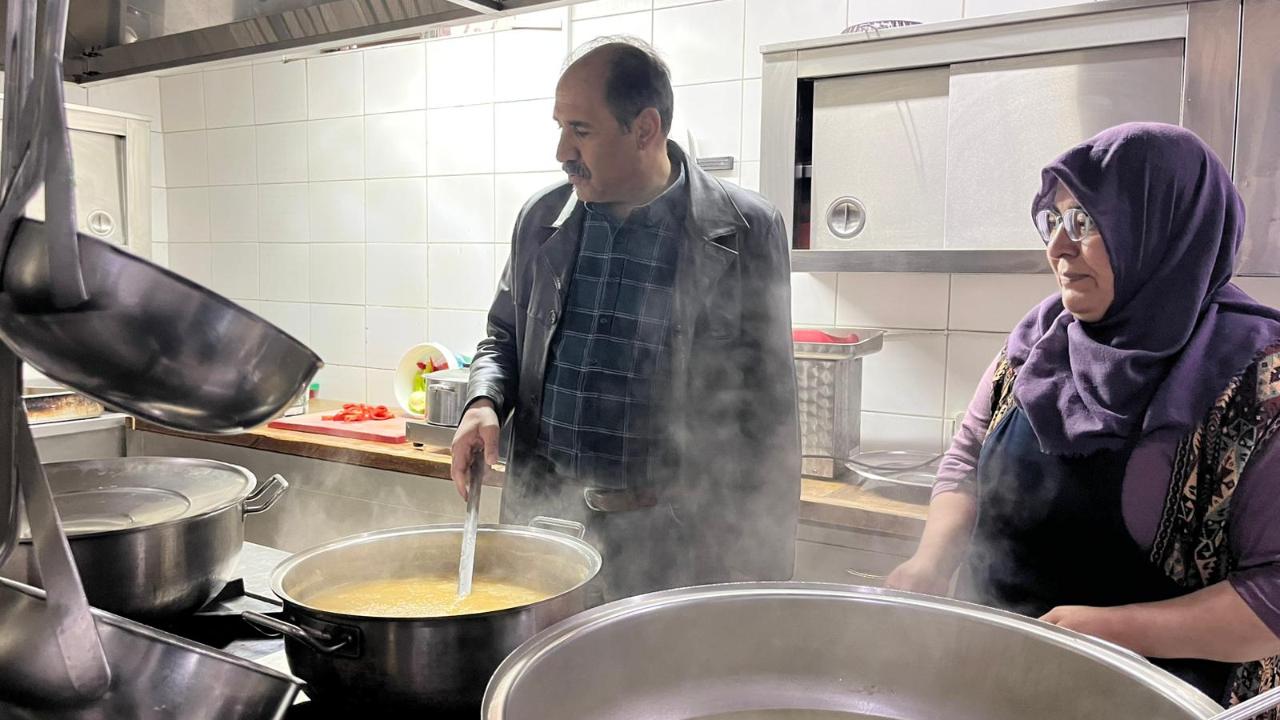 Iğdır Milli Eğitim Müdürü Fen Lisesi Pansiyonunu Denetledi