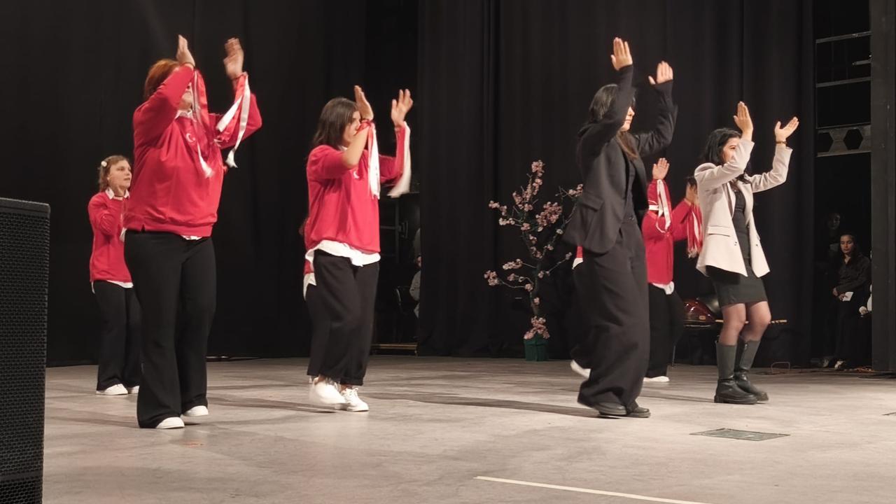 Iğdır’da 3 Aralık’ta Özel Bireyler Yeteneklerini Sergiledi