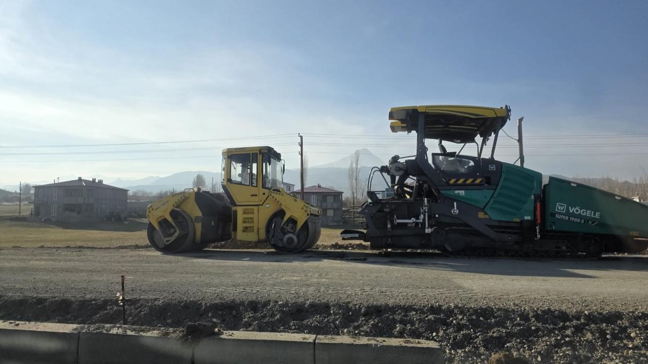 Iğdır’da BSK Asfalt ve Köprü Yenileme Çalışmaları Sürüyor