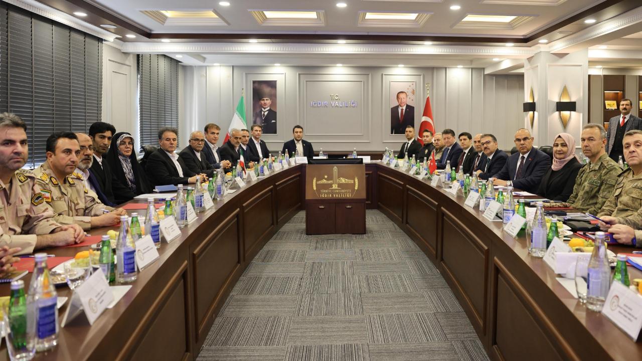 Iğdır’da Kritik Zirve: Türkiye-İran Sınır Güvenliği Masaya Yatırıldı!