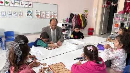 İl Milli Eğitim Müdürü Aziz Gün'den Okul Ziyaretleri: Devamsızlık ve Okul Öncesi Eğitimin Önemi Vurgulandı