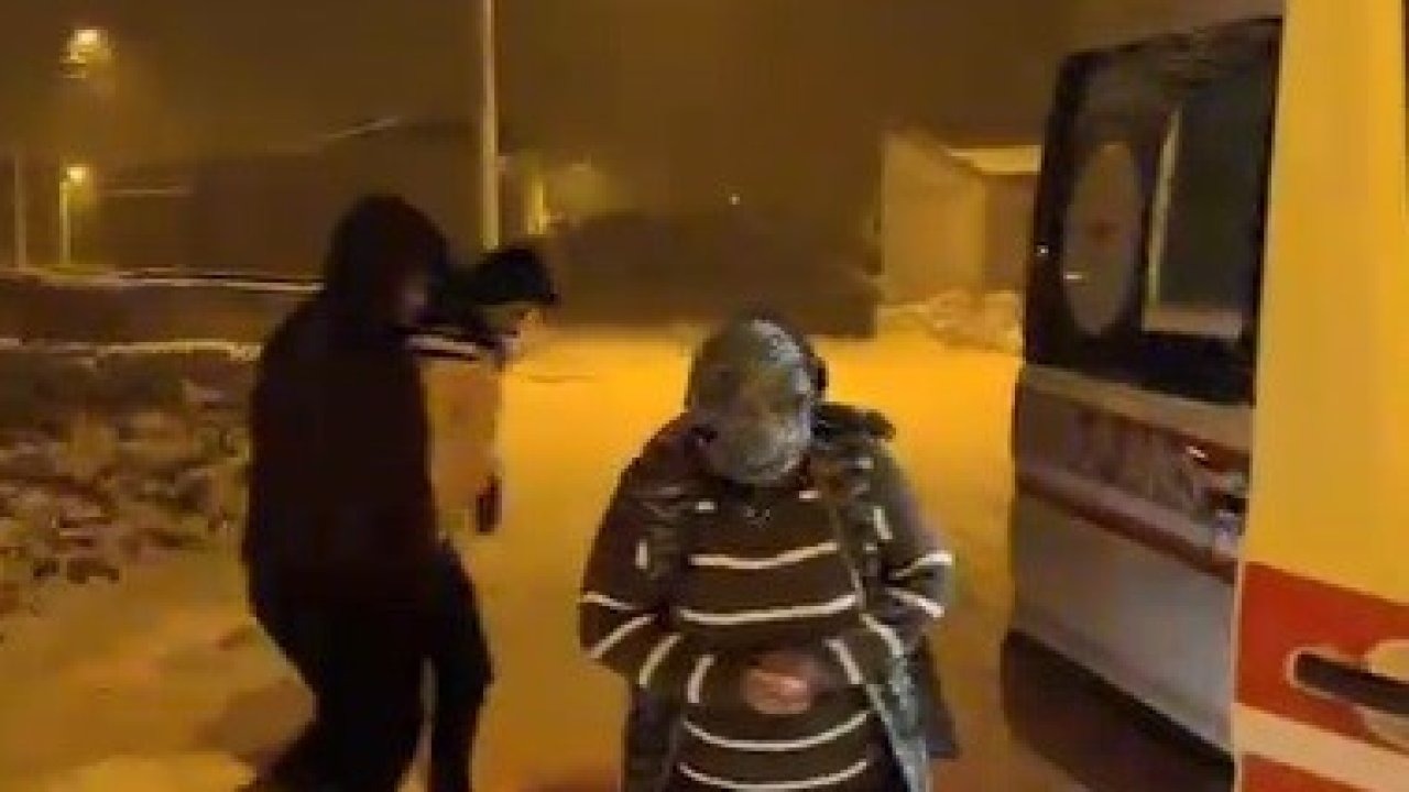 Kars’ta Kar ve Tipiye Karşı Zamanla Yarış: Hasta Vatandaş Kurtarıldı