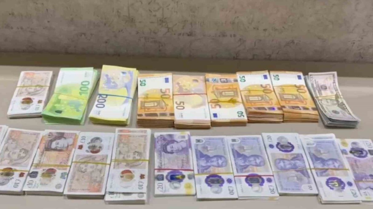 Kilolarca uyuşturucu ele geçirilen şüpheliden 4 milyon TL’lik döviz çıktı