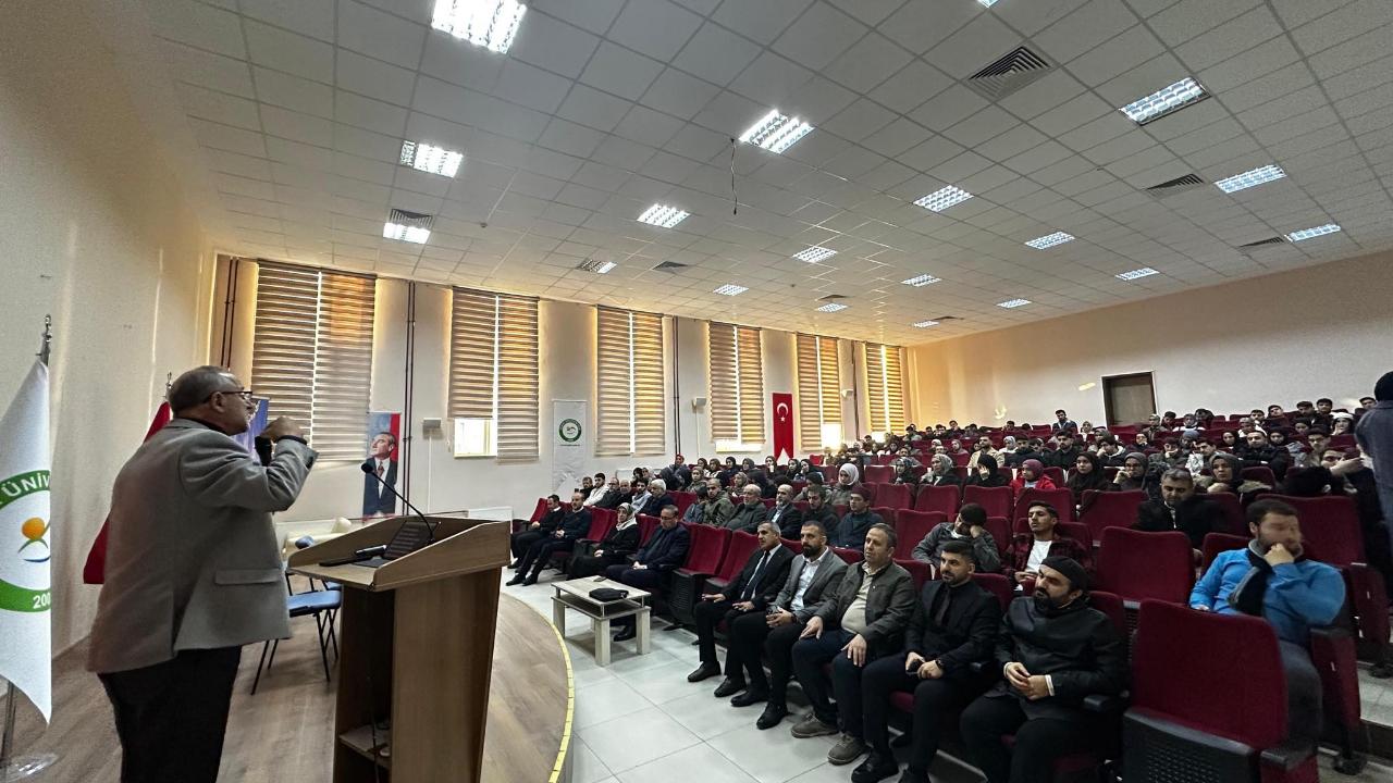 Kişinin Samimiyeti Görevindeki Sadakati Kadardır!" İbrahim Noğman'dan Iğdır'da Anlamlı Konferans
