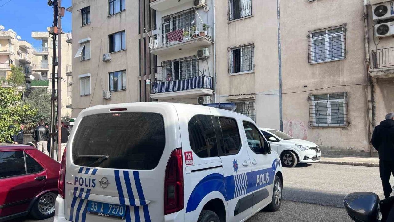 Mersin’de 3 kişiyi katleden şüpheli tutuklandı
