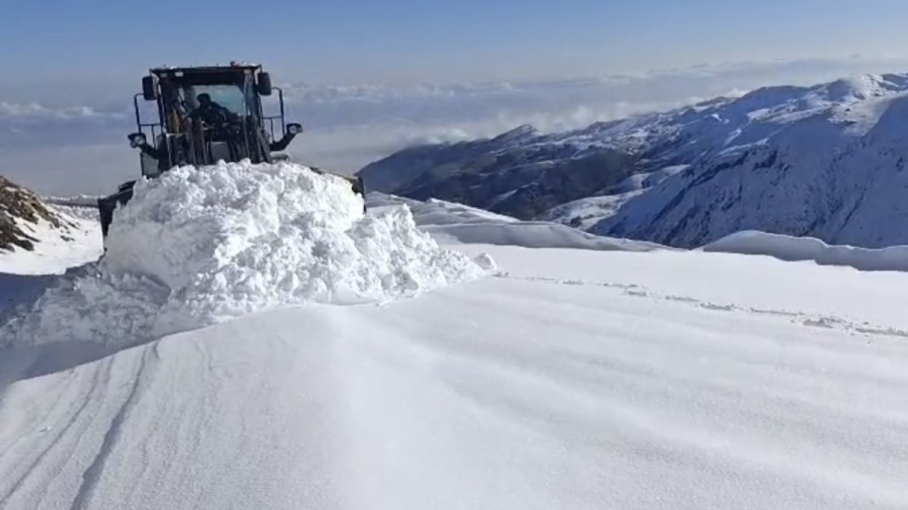 Muş Varto’da Yoğun Kar Yağışı: 26 Köy Yolu Ulaşıma Kapandı