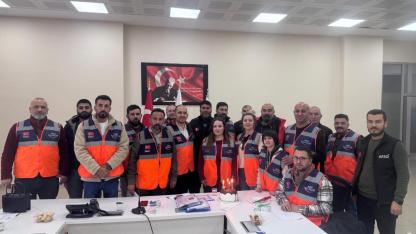 Iğdır’da AFAD Gönüllüleri Eğitimlerini Tamamladı: Kimlik ve Sertifikalar Düzenlenen Törenle Teslim Edildi