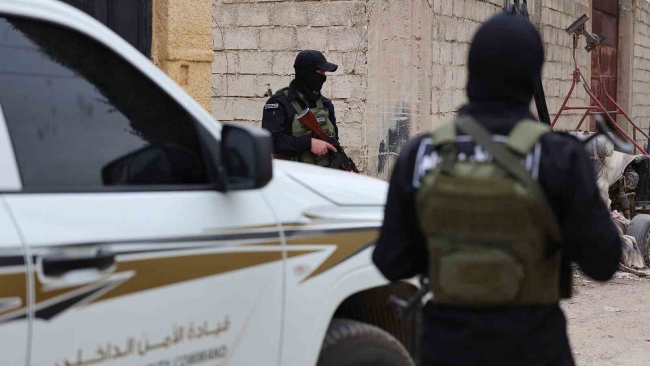 Şam Kırsalında Dev Operasyon: DEAŞ ve SDG’ye Silah Taşıyan Şebeke Çökertildi