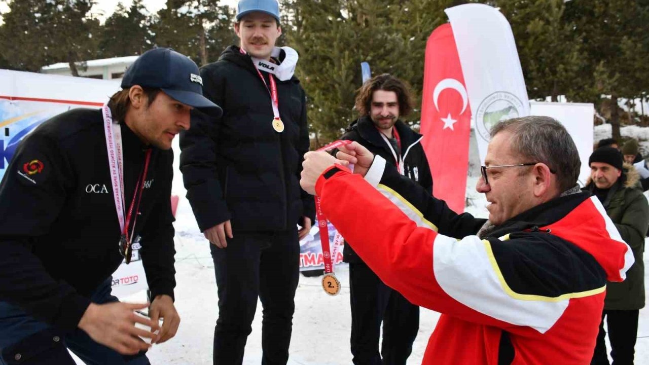 Sarıkamış’ta Uluslararası Kayak Şöleni: FIS Sarıkamış Cup Sona Erdi