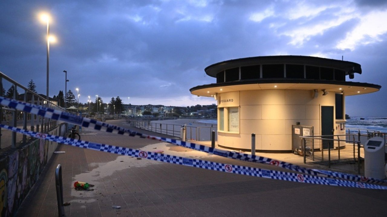 Sydney Bondi Plajı Saldırısı: Can Kaybı 16'ya, Yaralı Sayısı 40'a Yükseldi