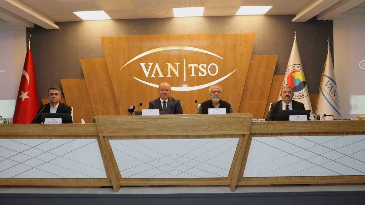 Türkiye’de barışın toplumsal, siyasal ve ekonomik boyutları masaya yatırıldı