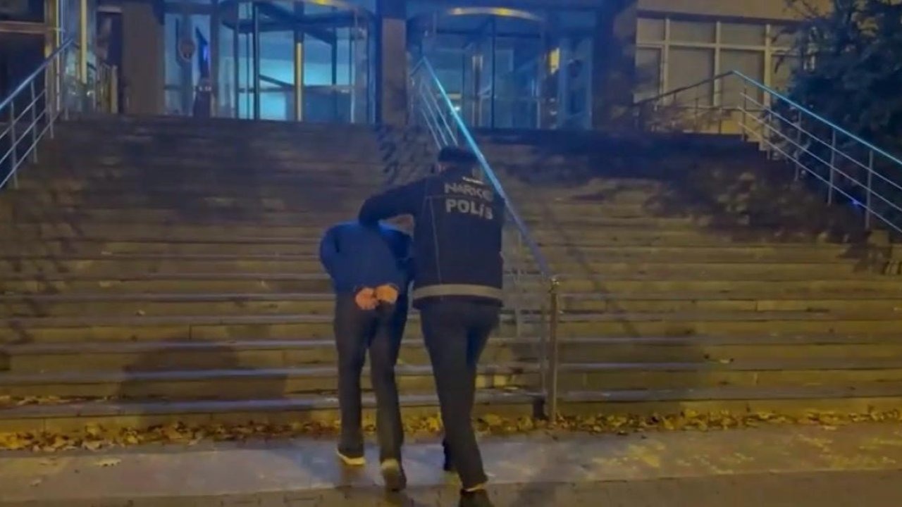 Uyuşturucu Ticaretinden 12 Yıl Hapis Cezası Bulunan Şahıs Yakalandı