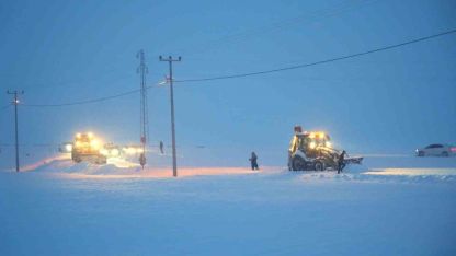 Muş’ta yoğun kar yağışı: 368 köy yolu ulaşıma kapandı