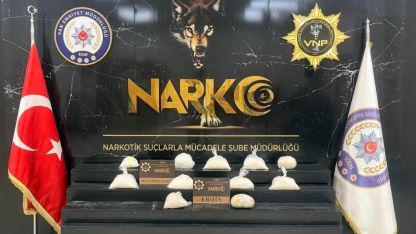 Gevaş’ta zehir operasyonu: 10 kiloyu aşkın uyuşturucu ele geçirildi