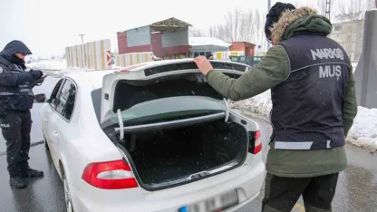 Muş’ta Narkotik Denetimi: 3 Şahıs Üzerinde Uyuşturucu Madde Ele Geçirildi