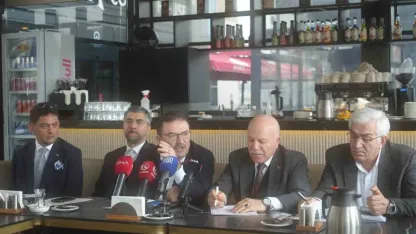 Erzurum’da Tarım ve Hayvancılık Zirvesi: "Birlikte Kalkındıracağız"